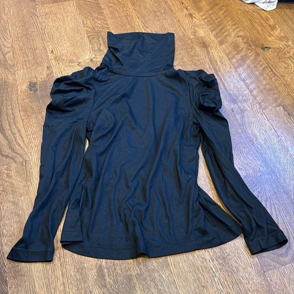 Elegant Black Long Sleeve Top